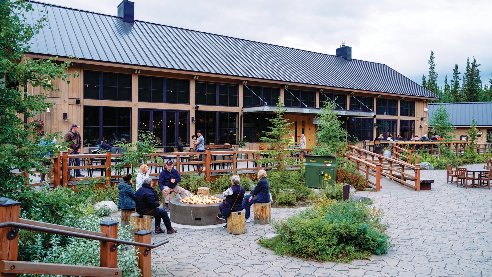 The courtyard at Holland America Line's Holland America Denali Lodge, Denali