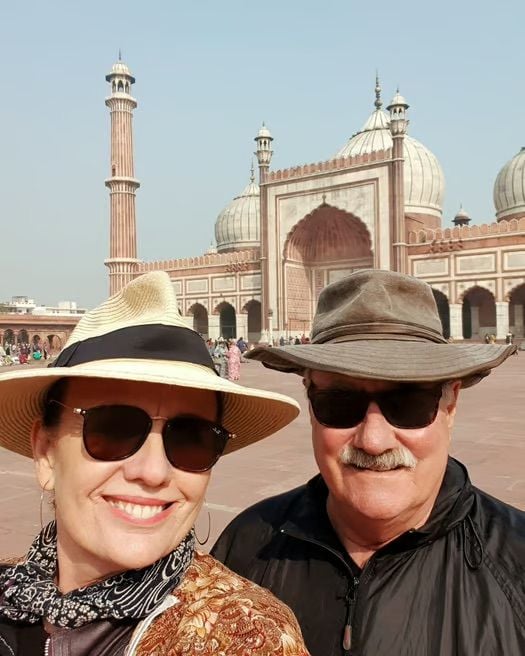 Travellers at Jama Masjid, Delhi